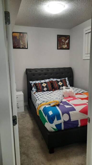 Carsonway Basement Suite 埃德蒙顿 外观 照片